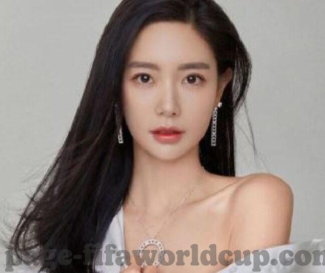 世界杯小姑娘-世界杯小姑娘，梦想与激情的交响曲